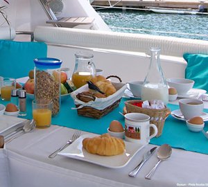 Cat ELYSIUM -  Al Fresco Dining