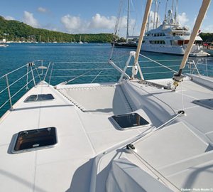 Cat ELYSIUM -  Foredeck