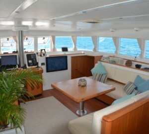 Catamaran AMURA - Salon