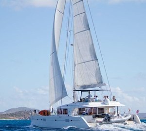 Catamaran BLUE MOON -  Main