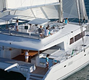 Catamaran DRAGON - Decks