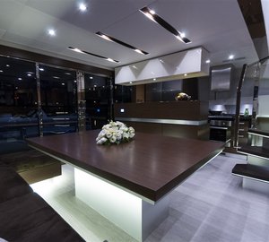 Catamaran EWHALA -  Salon View 2