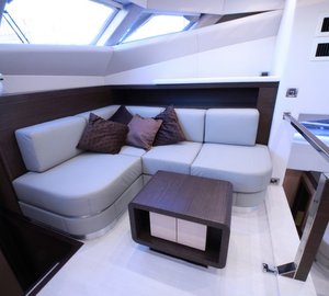 Catamaran FOREVER -  Mezzanine