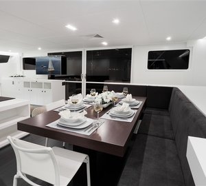 Catamaran LEVANT - Salon Dining