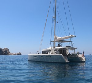 Catamaran LOTUS - At Anchor