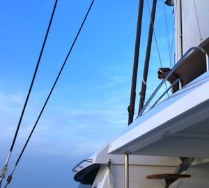 Catamaran MAGEC -  To the flybridge