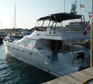 Catamaran MANZY - Aft View
