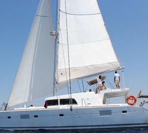 Catamaran NANA -  Profile