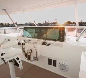 Catamaran OHANA - Helm