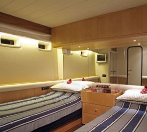 Cest La Vie - Twin Cabin