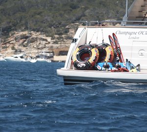 Champagne O Clock -  Swim Platform and Toys