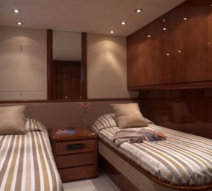 Champagne O Clock -  Twin Cabin (convertable)