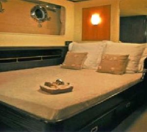 Classic Yacht LAIKA -  VIP Cabin