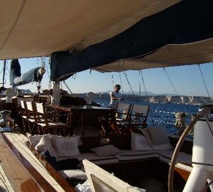 Classic Yacht Lady Sail -  Cockpit