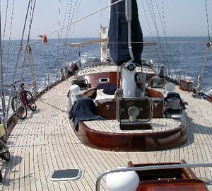 Classic Yacht Lady Sail -  Deck