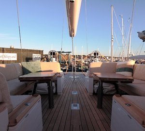 Clevelander -  Cockpit looking Aft