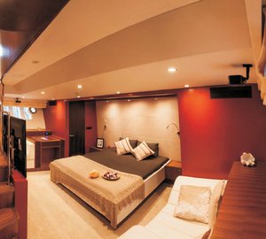 Contessa Yacht - Cabin