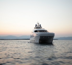 Curvelle Quaranta superyacht catamaran bow