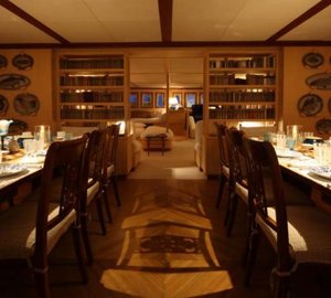 DIONE STAR - Formal dining