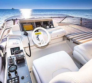 DISCOVERY - Flybridge