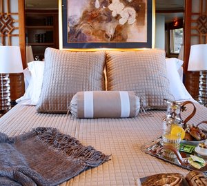 ENDLESS SUMMER - Cabin