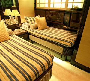 EQUILIBRIUM Twin Cabin2