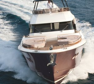 ESMERALDA OF LONDON -  Running Shot