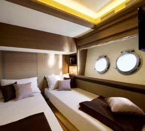 ESMERALDA OF LONDON -  Twin Cabin