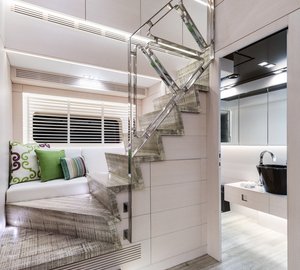 Ecrider Yacht - Staircase