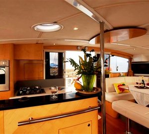 Eleuthera 60 Galley & Salon