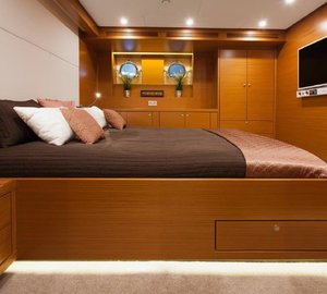 Expedition yacht Andros Cabin