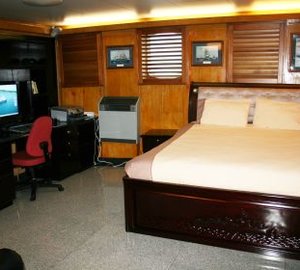 Explorer Yacht SARSEN - Owner Suite