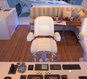 Exterior of the 74ft Queenship Yacht Meriweather Image courtesy of Queenship