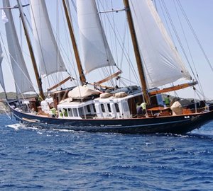 FLEURTJE -   Aft View