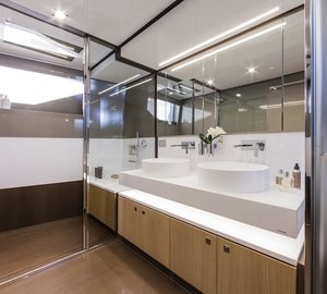 Ferretti 960 superyacht - master cabin bathroom