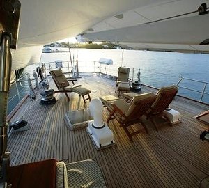 Freedom -  Aft Deck Lounging