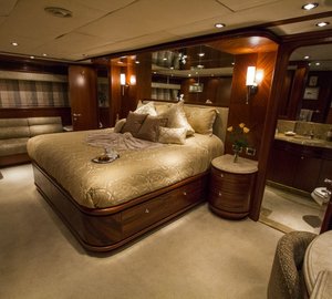 Freedom R Yacht - Owner suite