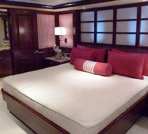 GLAZE -  Double Cabin