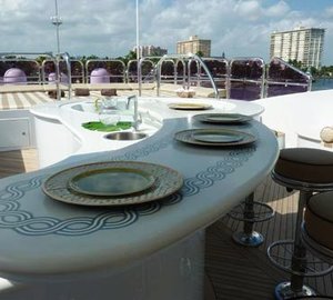 GLAZE -  Sundeck bar