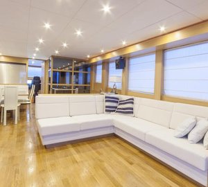 Gamma 20 motor yacht Libertas - Saloon