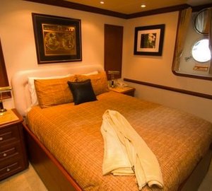 Golf Charter Yacht Stargazer -  Guest Cabin