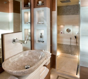 Guest Bathroom - Superyacht Lady Jane by Sanlorenzo