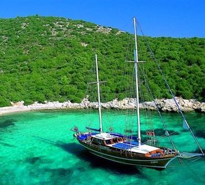 Gulet BONAVENTURA - Anchored