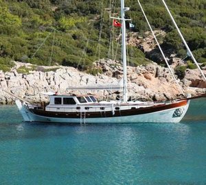 Gulet HAYAL 62 -  At Anchor