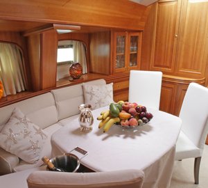 HANSEAT IV -  Dining