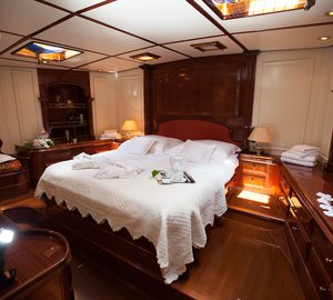 HELIYACHTS 115 - Master suite