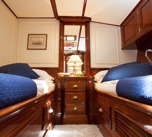 HELIYACHTS 115 - Twin cabin