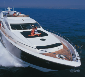 HIgh Energy Motor Yacht