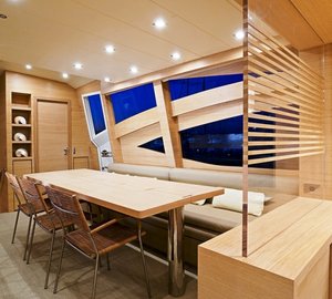 HUMMINGBIRD - Dining