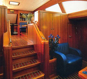 Highland Breeze stairs to saloon